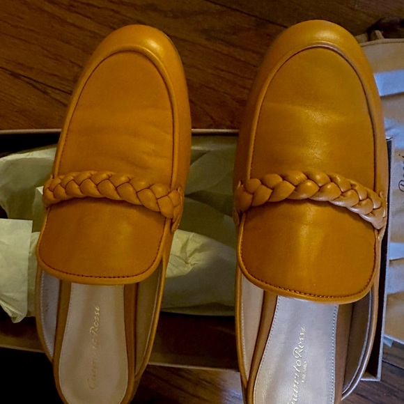 Gianvito Rossi
braided-detail leather mules - Picture 5 of 7